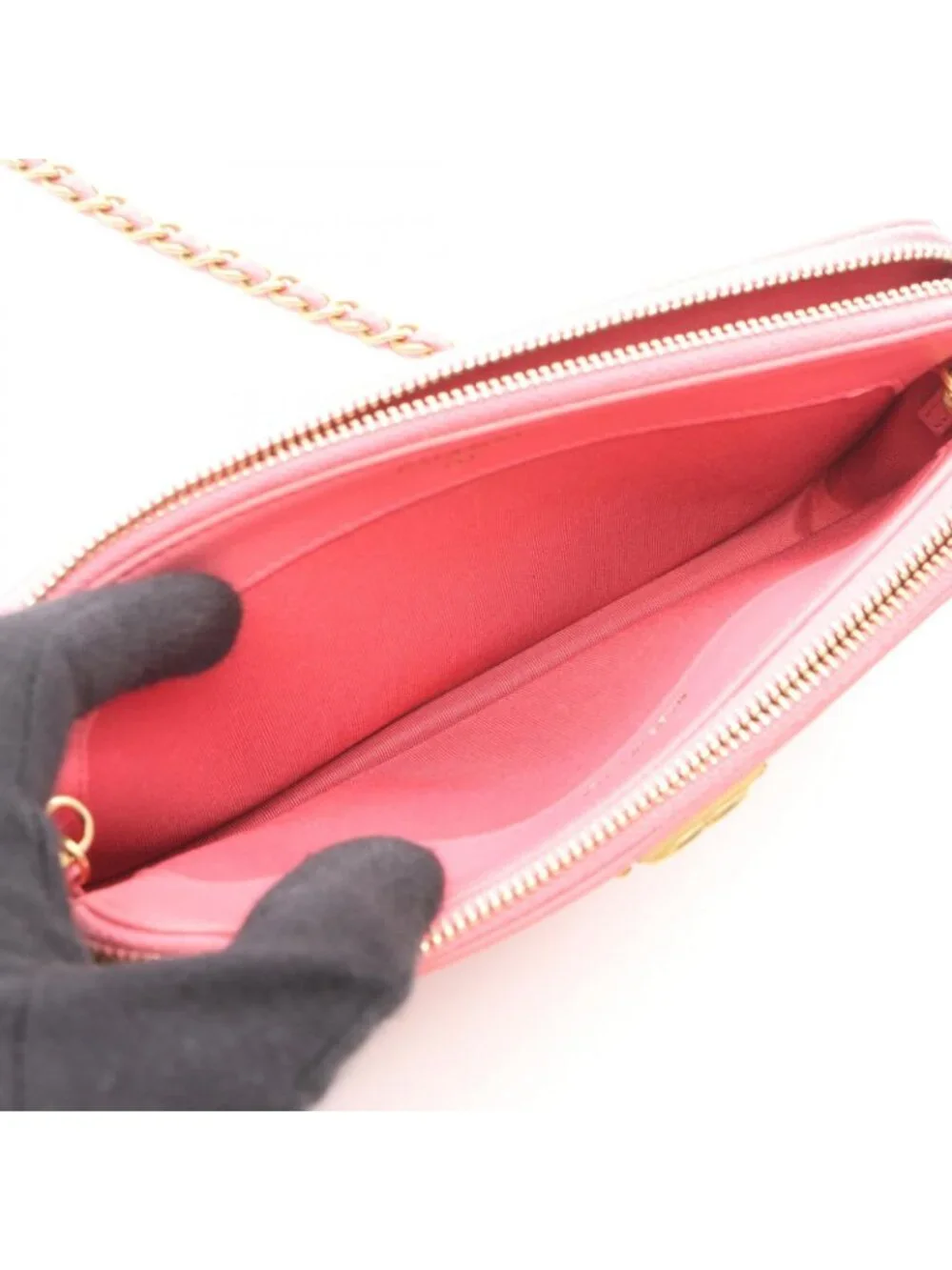 Chanel Shoulder Bag Boy Pink Lambskin Boy Phone Case Chain Wallet